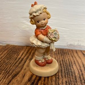 Vintage Memories of Yesterday- I’m the Girl for You Figurine